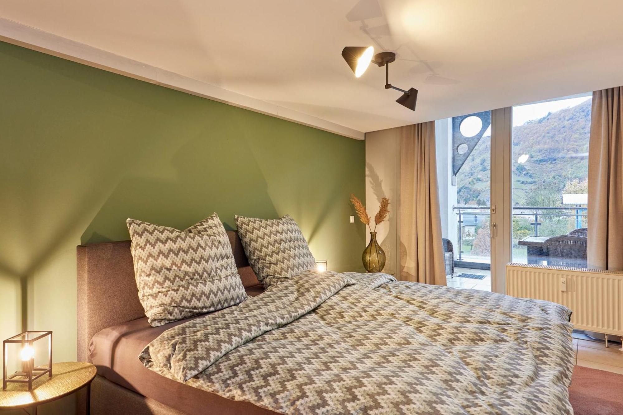 Апартаменты Penthouse Palais Mosel Трабен-Трарбах Экстерьер фото